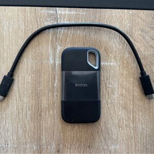 SanDisk Portable External HD 2TB